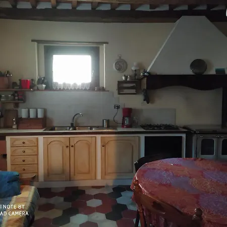 Casa Vacanze Al Colletto - Con Terrazza Panoramica In Centro Storico Vagli di Sotto Exterior photo