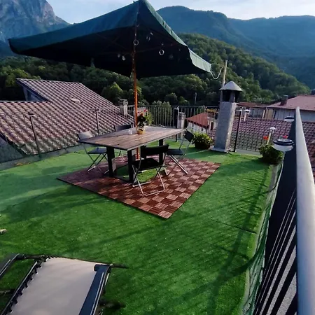 Casa Vacanze Al Colletto - Con Terrazza Panoramica In Centro Storico Vagli di Sotto Exterior photo